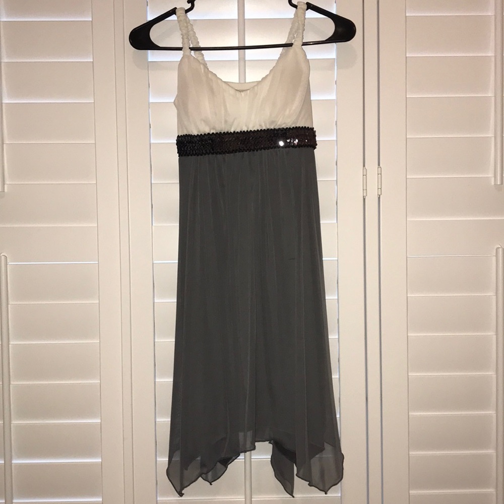 COCKTAIL DRESS